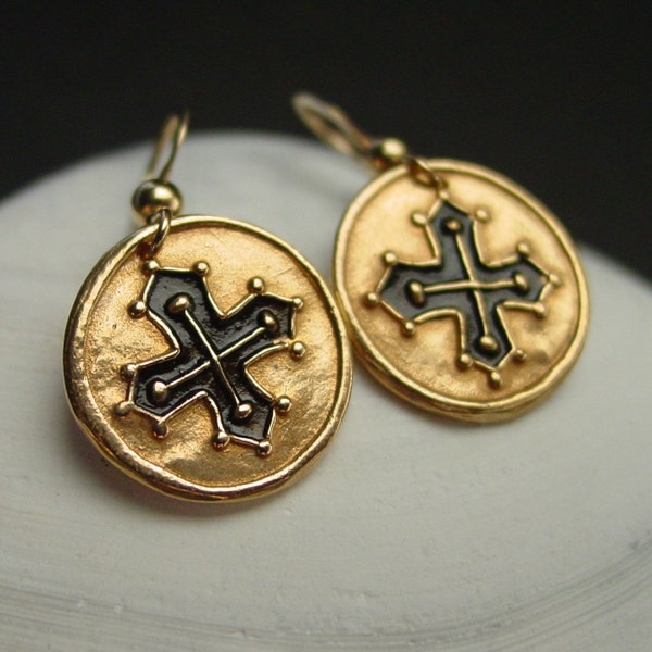 Boucles d’oreilles en croix occitane - Croix cathare - Croix Templier - Croix Occitane - Petite et Féminine