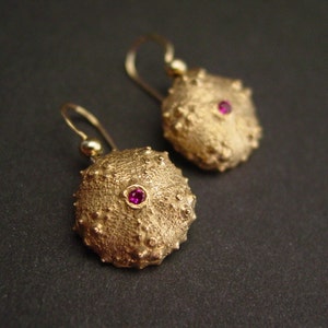 Sea Urchin Earrings with Rubies - Seashell Earrings - Sea Urchin Jewelry - Beach Jewelry - Oursin - Bijoux Coquillage