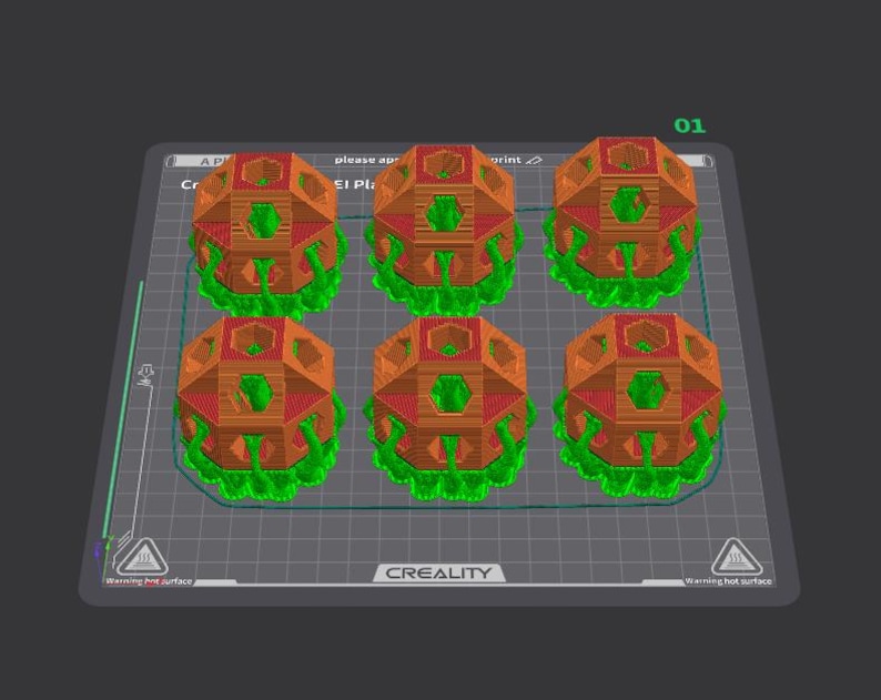 K&ouml;nnte beinhalten: Sechs geometrische 3D-gedruckte Objekte in Orange- und Rott&ouml;nen, jeweils mit gr&uuml;nem Sockel, sind auf einer grauen Oberfl&auml;che angeordnet. Die Objekte haben ein komplexes, vielschichtiges Design. Die Oberfl&auml;che tr&auml;gt den Text "CREALITY".