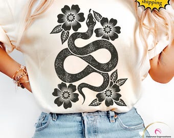 Camiseta con estampado de serpiente en linóleo, camiseta con estampado floral de serpiente de arte popular, regalo estilo cottagecore boho de Comfort Colors