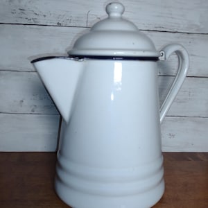 White Enamelware Cowboy Coffee Pot w Black Trim, Cabin, Farmhouse, Country Kitchen, Home Decor