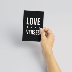 Liebe über Verse Mini Print - 4x6 Affirming Christian Kunstkarte