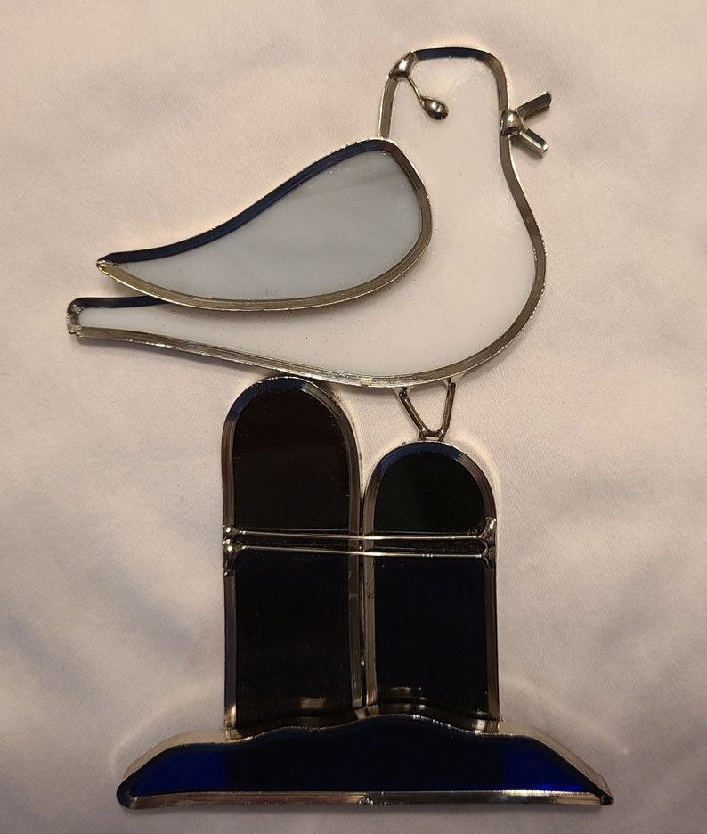 Stained Glass Sea Gull on Pier Post Suncatcher image 3