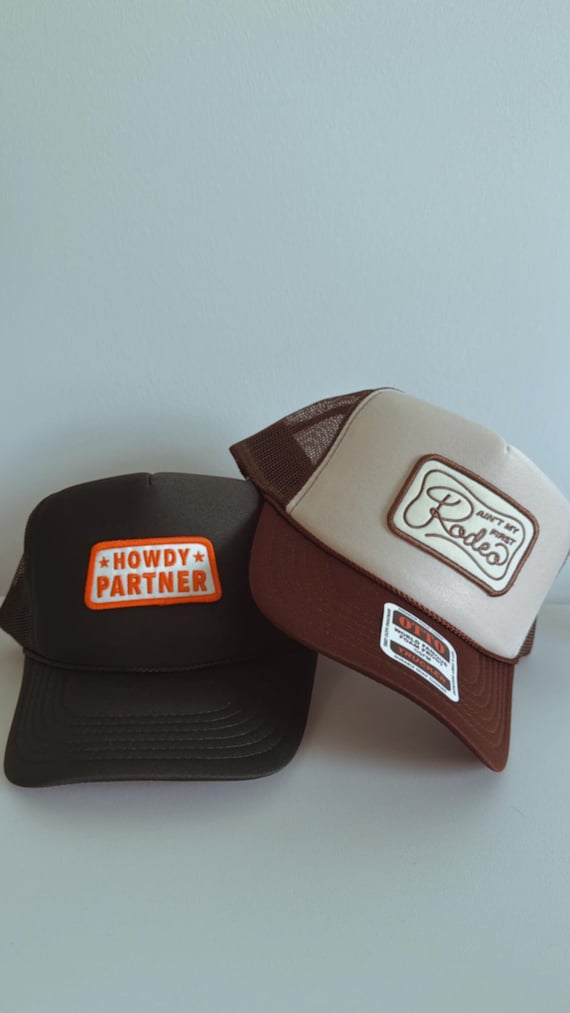 Vintage Embroidered Patch Western Snapback Trucker Hat Retro Baseball Cap Helii Vintage Western Trucker Hat – Embroidered Word Patch  main image 3