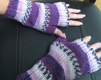 Arm Warmers Wrist Warmers - purple pink mauve knitted arm warmers