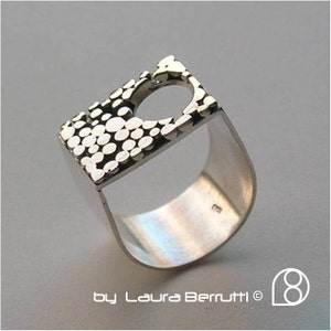 Sterling Silber Ring mit kreisförmigem Fenster und Punkt Design