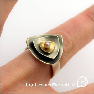Sterling Silver and 14K Gold Ring with Pink Fresh Water Pearl nested in Curved Triangles image 2