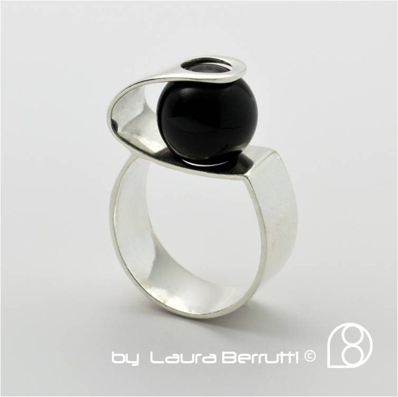 Sterling Silver Ring with Onyx Sphere image 1