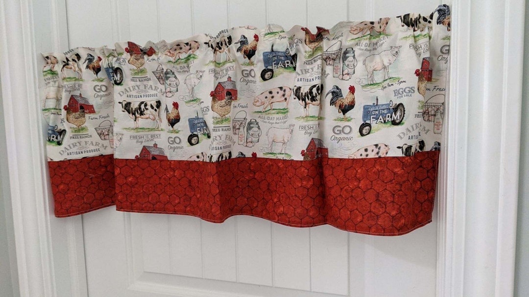 Organic Chickens Barnyard Chicken Wire Border Window Topper Curtain ...
