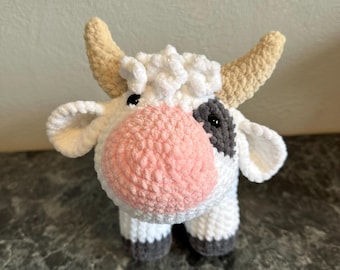 Highland Cow Stuffed Animal Plushie Amigurumi