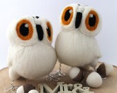 Owl Wedding Cake Topper Snowy Owl Pair in Natural White Felt Birds