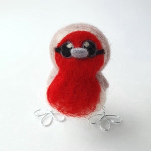 Needle Felted Robin Bird, Red Breasted European Robin image 9