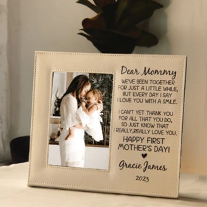 Custom Engraved Picture Frame, Gifts for New Mom, Birthday Gift for Her/Mom/Grandma, Personalized Picture Frame with Name & Year, Home Decor