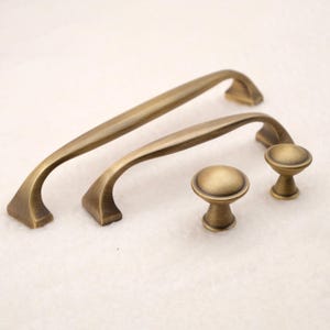 Forged Curve Antique Brass Handles Cabinet Pulls | Antique Gold Drawer Pulls | Solid Brass Cabinet Pulls | Antique Brass Cabinet Hardware