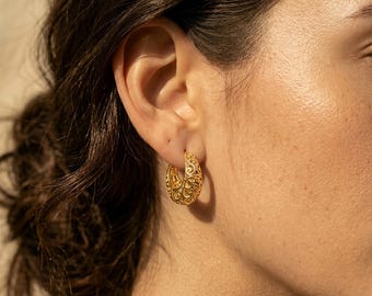 14k Gold Filigree Hoop Earrings for Women Ornate Vintage Style Gold Hoops Victorian Scrollwork Openwork Earrings Boho Statement Jewelry Gift