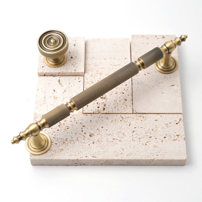 Linear Aged Brass Handles | Classic Cabinet Knobs and Pulls | Antique ...