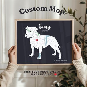 American Staffordshire Geschenk - Personalisierte Hundekarte mit Name, Beschriftung & besonderem Ort - Individuell angefertigtes Haustierportrait oder Hundeliebhaber Wandkunst