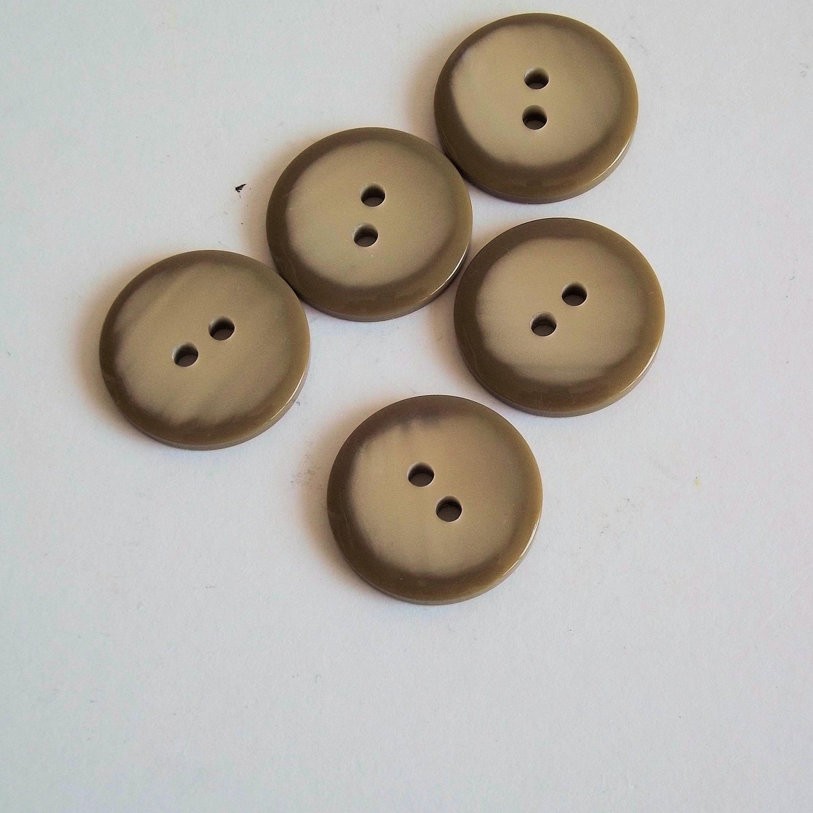 Beige buttons Pearly Beige 2 hole Buttons 19mm Buttons 2 | Etsy
