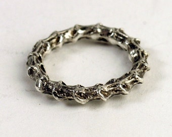 Ouroboros ring