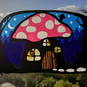 Forest Toadstool House -  printable window transparency template/  Waldorf Steiner window transparency /  transparentes Fensterbild Waldorf