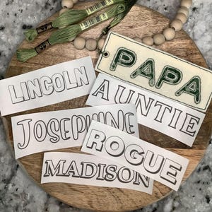 AANGEPASTE woord of naam Stick and Stitch-sjabloon / patroonoverdrachtpatch / Peel-and-stick borduurpatroon / DIY / gepersonaliseerd cadeau