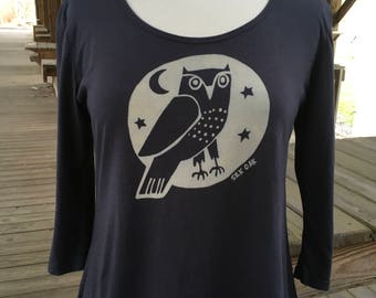 Women's 3/4 Sleeve Scoop Neck Grey Owl Tunic Tee