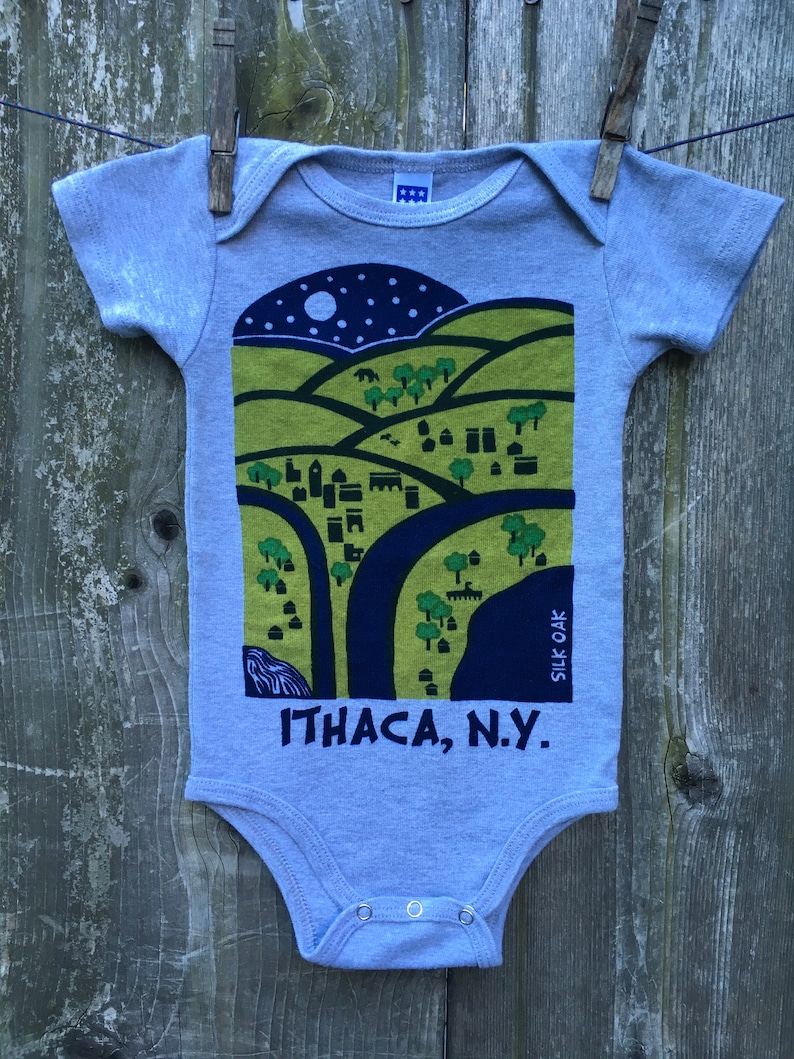 Ithaca Cherry Print Short Sleeve Shirt Sage Beige