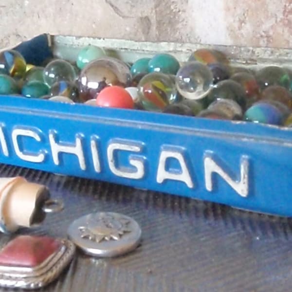 Caja de matrículas de Michigan - Caja de almacenamiento rústica - Bandeja del tesoro - Jardinera - ENVÍO GRATIS - Caja de regalo reciclada