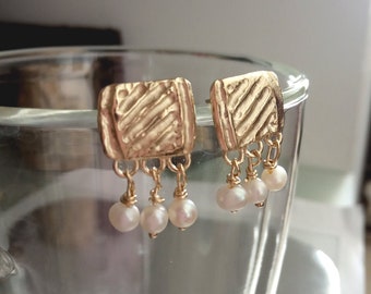 Gold Pearl Earrings, Stud Dangles, Gold Pearl Studs, 18K Gold Vermeil, Gold Over Silver, Dangly Pearls, Pearls for Ears, Pearl Stud Earring