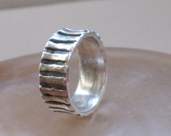 Silver Band Ring, Textured Band, Handmade Band Ring, Solid Silver Ring, Statement Ring, Ring with Stripes, 925 Silver Ring, Minimalist Band