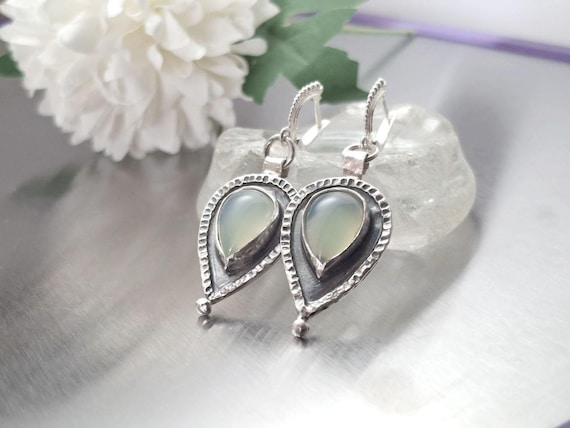 LILLY MARIE Orecchini In Argento Sterling Con Cristalli Blu A Forma Di Goccia E Chiusura A Scatto