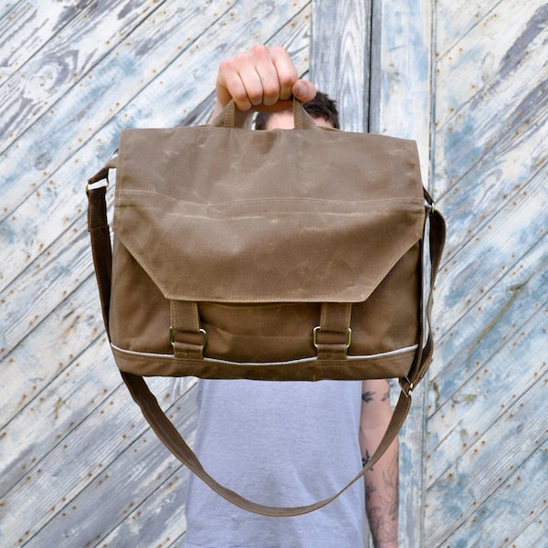 Waxed Canvas Messenger Bag - The Leonard in Field Tan