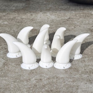 10 fursuit claws with sewing holes and glue grooves