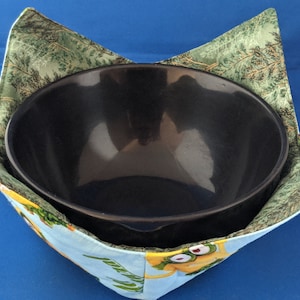 Minions Bowl Cozy