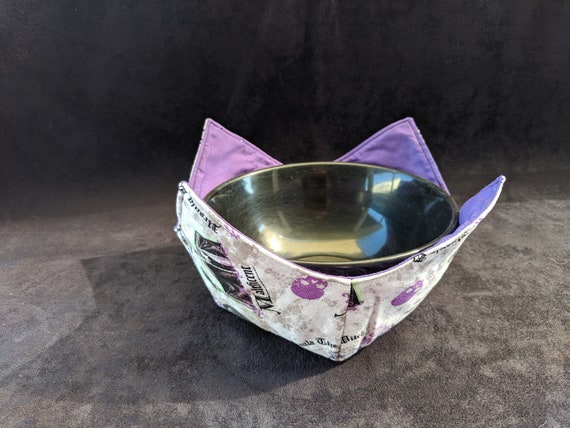 Etsy: Disney Villain Bowl Cozy