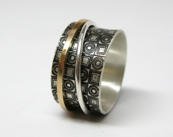 Modern Concentric Circles and Squares Sterling Silver & 14k Gold Spinner Ring