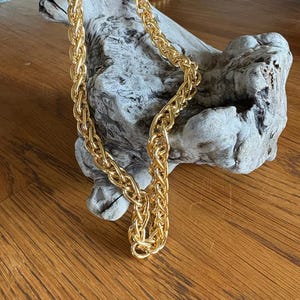 Vintage Monet gold tone chain necklace