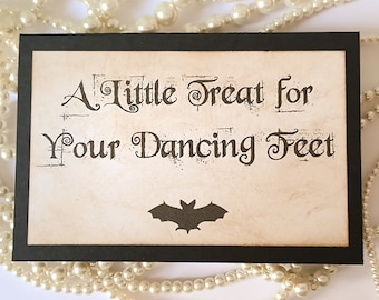 Flip Flop Signs, Gothic Wedding Signs, Halloween Wedding Signs, Black Wedding Decor, Little Treat For Dancing Feet, Bats Weddings Signs