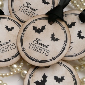 Halloween Tags, Round Treat Bag Tags, Halloween Wedding Tags, Vintage Style Tags, Bat Gift Tags, Gothic Tags image 1