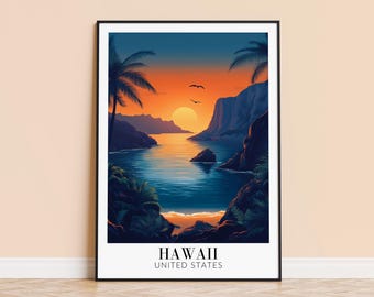 Może przedstawiać: Kolorowa ilustracja zachodu słońca nad tropikalną wyspą z palmami i górami. Tekst "HAWAII UNITED STATES" znajduje się na dole obrazu.