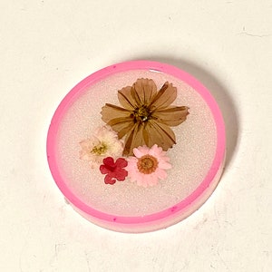Glow in dark Pink pressed flower irridescent glitter coaster set, Epoxy Resin. Trinket tray