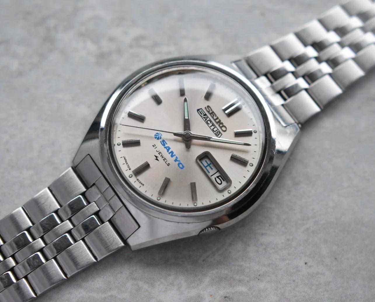 Sanyo watch - Etsy 日本