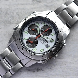 Seiko 100M Alarm Chronograph White Dial Rare Steel Quartz Men&#39;s Bracelet Watch