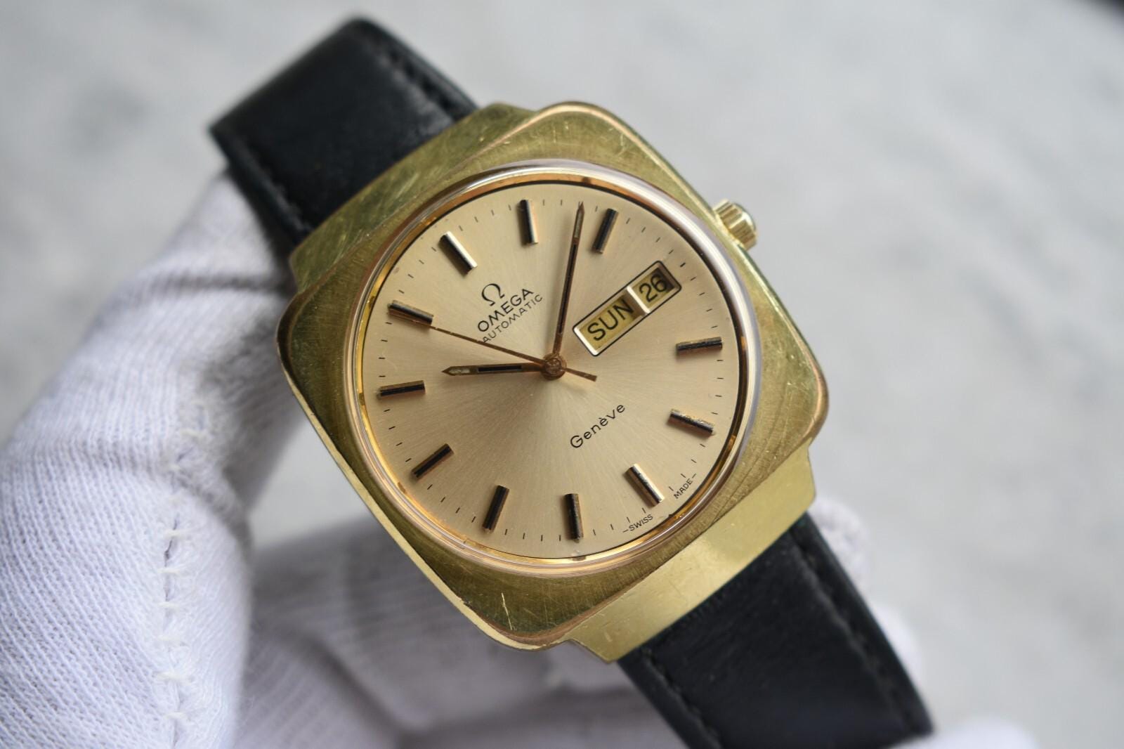 1973 Vintage Omega Men's Watch Automatic Gold Geneve Leather Day