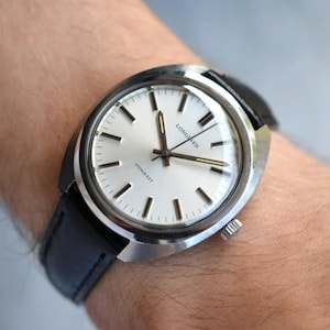 1974 Vintage Longines Men's Watch Conquest Mechanical Silver Dial Leather Strap