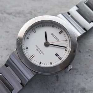 1999 Vintage Seiko Men&#39;s Watch 100M Date White Dial Steel Bracelet Quartz