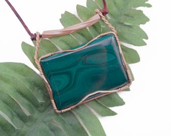 Malachite Acacia Necklace in Gold-Filled