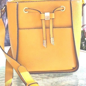 Preowned Steve Madden Mustard Yellow Crossbody Bag