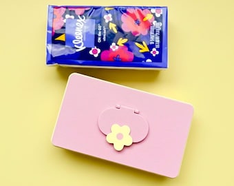 Travel Tissue Holder - Travel Size Tissue Case - Pocket Purse Tissue Case - Pocket Tissue Case - Hard Case - Floral Design