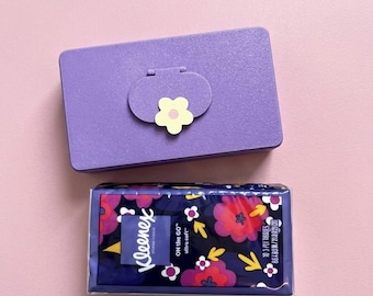 Travel Tissue Holder - Travel Size Tissue Case - Pocket Purse Tissue Case - Pocket Tissue Case - Hard Case - Yellow Daisy Design